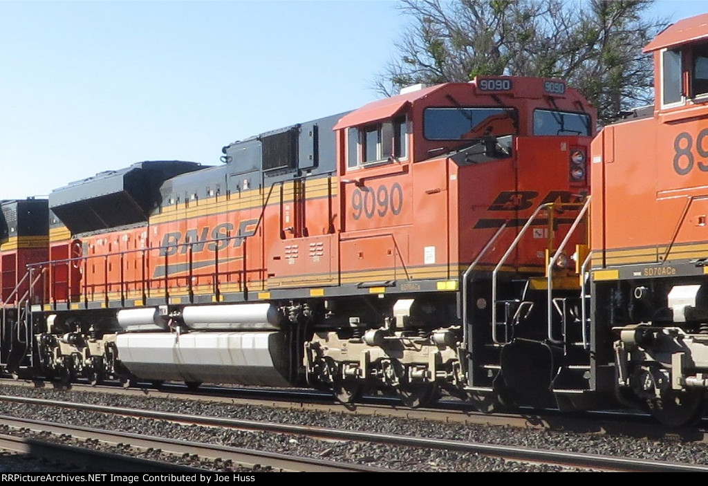 BNSF 9090